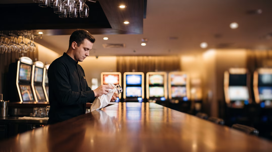 should-i-tip-at-a-video-gaming-lounge