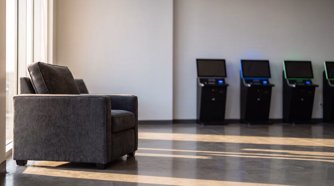 why-choose-a-video-gaming-lounge-over-a-casino